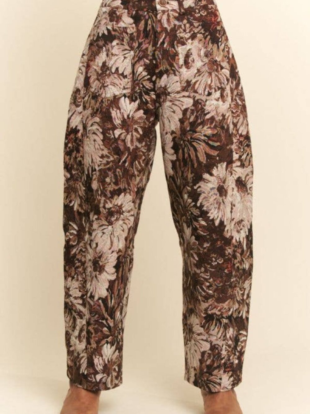 NWT DAVI & DANI Brown & Cream Printed Tapestry Floral Barrel Leg Pants